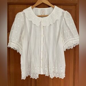 DoenxGap eyelet blouse